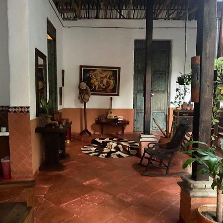 Hotel Dona Hilda San Martin  ภายนอก รูปภาพ
